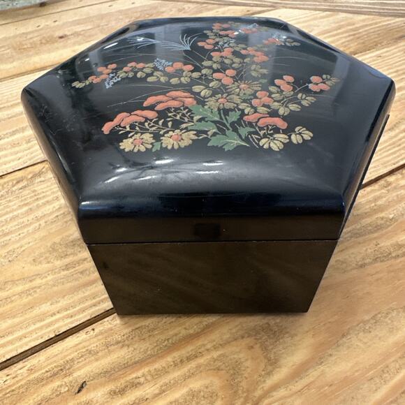 Japanese Stacking‎ Nesting Boxes Hexagon Container 3 Tier Black Lacquer Peacock - Picture 2 of 14